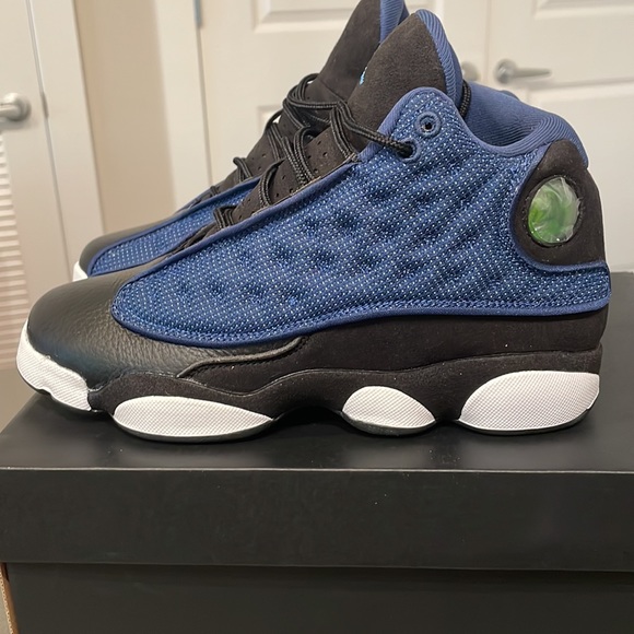 Air Jordan 13 Retro - Picture 2 of 9